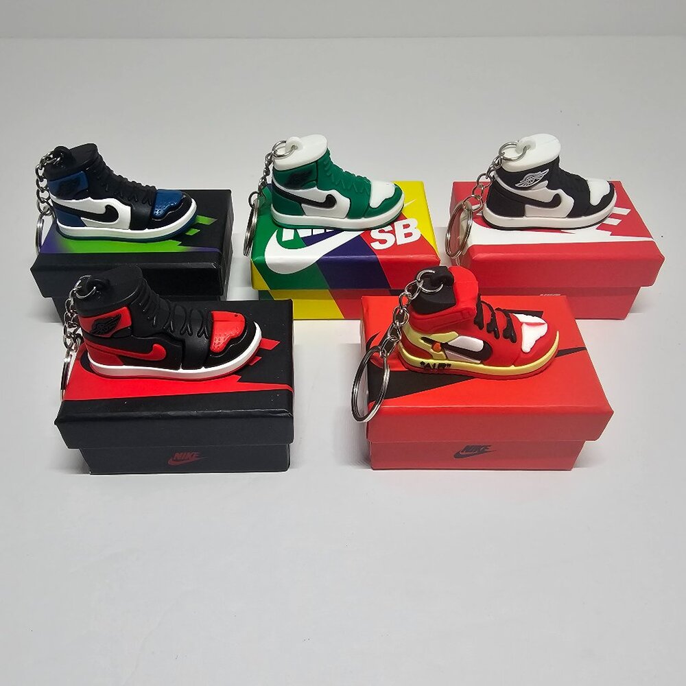 5 Nike Shoes 3D Key Chain (With Box) Collectors item, gift